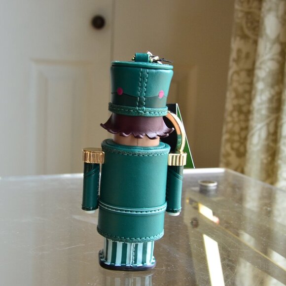 Kate Spade KJ070 3D Nutcracker Key Chain - Picture 7 of 9